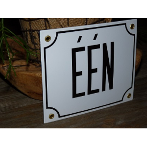Huisnummerbord 18x15 nummers in letters 'ÉÉN'