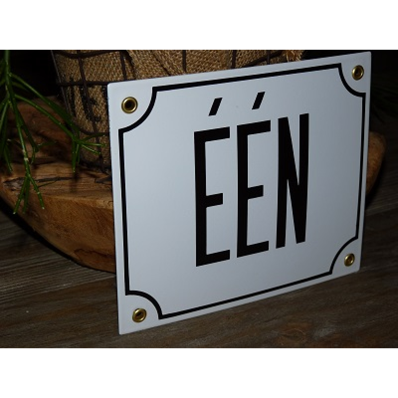 Huisnummerbord 18x15 nummers in letters 'ÉÉN'