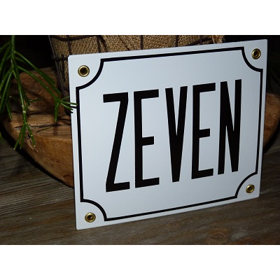 Huisnummerbord 18x15 nummers in letters 'ZEVEN'