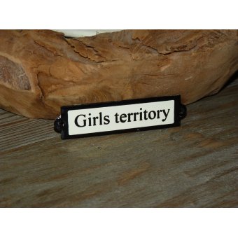 Emaille deurbordje recht 'Girls territory' 